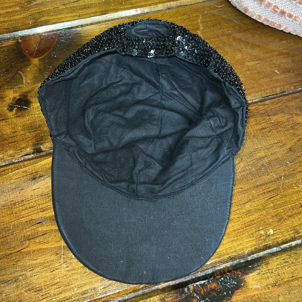 Vintage Sequin Star Cap Black‎ and Gold- OS